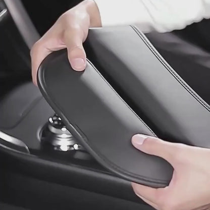 AutoVault™ Seat Gap Organizer